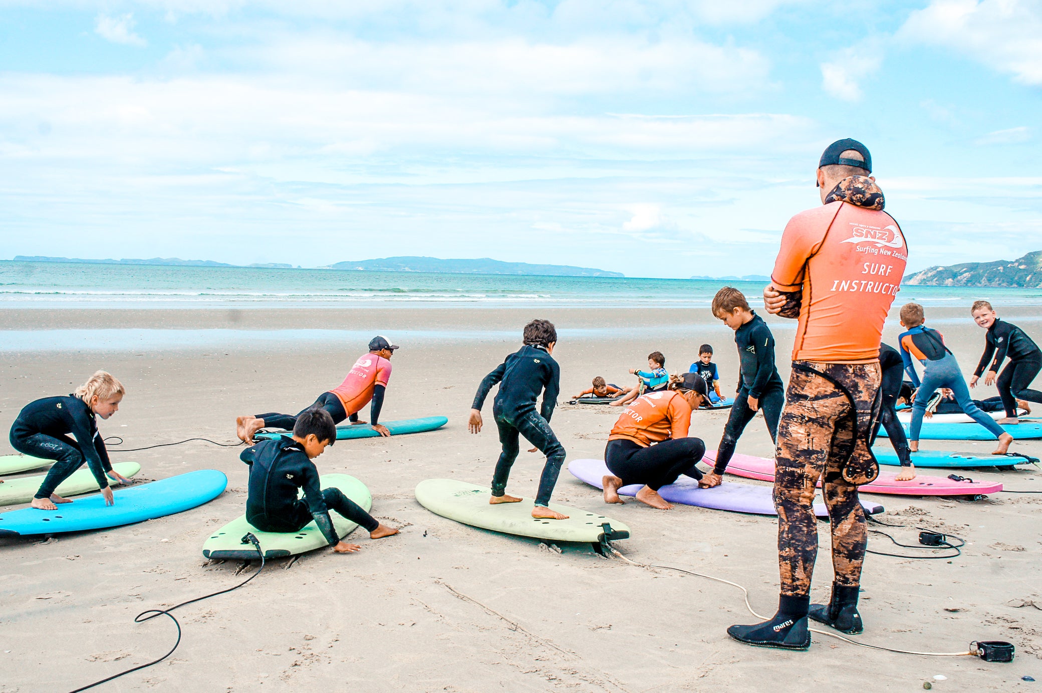 Surf Lessons – surfcoromandel
